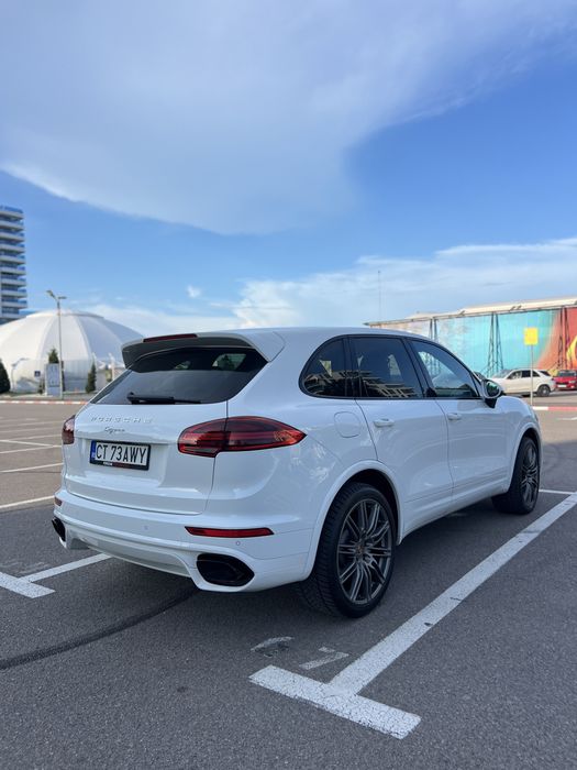 PORSCHE Cayenne 2015 — imagine 3