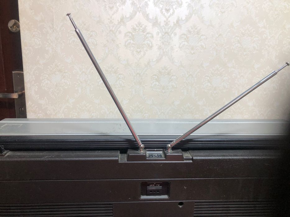 Vintige stéréo radio casetofon sharp GF 555