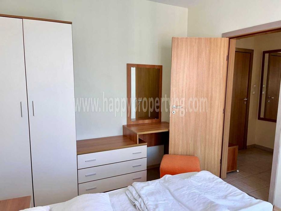 Продава се Двустаен апартамент в к.к. Слънчев бряг - 63 кв.м за 1072 €/кв.м - Снимка #8