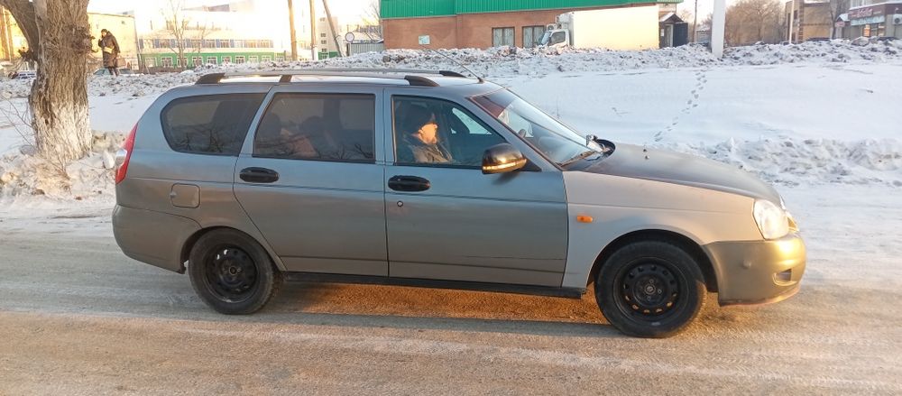 Продам Приору универсал 12 год