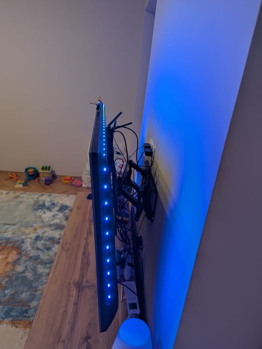 Mester Execut Montaje: Suport TV - mobila, plita, hota & cuptor