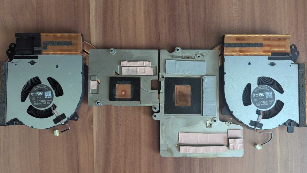 Curatare laptop gaming / office - 100 lei