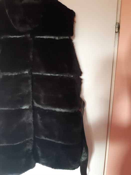 Дамски елек New Yorker, от  пухкав материал и кожа