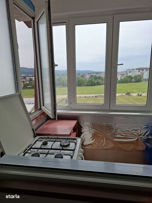 Vând apartament 2 camere