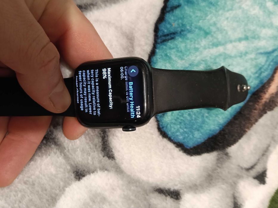 Apple Watch Seria 9 64GB 45 mm Stere excelentă