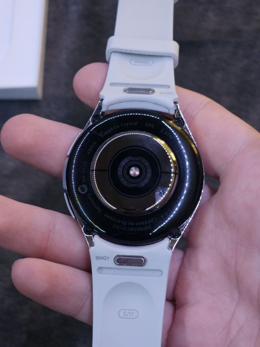 Samsung Galaxy Watch 6 Classic 43мм