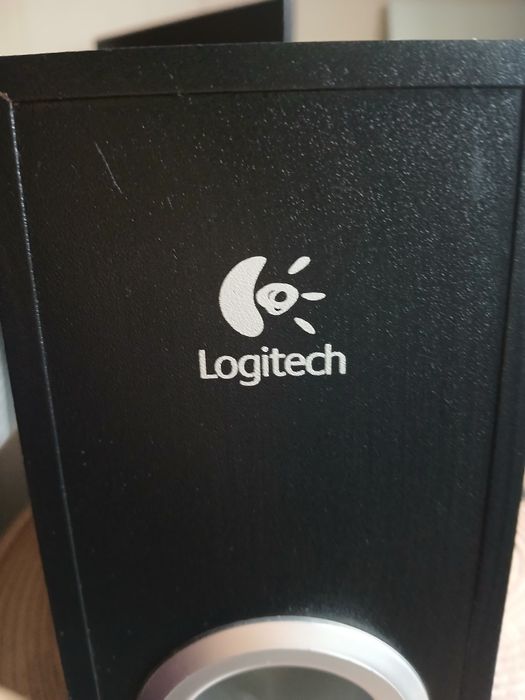 Тонколони Logitech S200, 2.1, 17W, 3.5mm jack, черни
Марка: Logitech
К