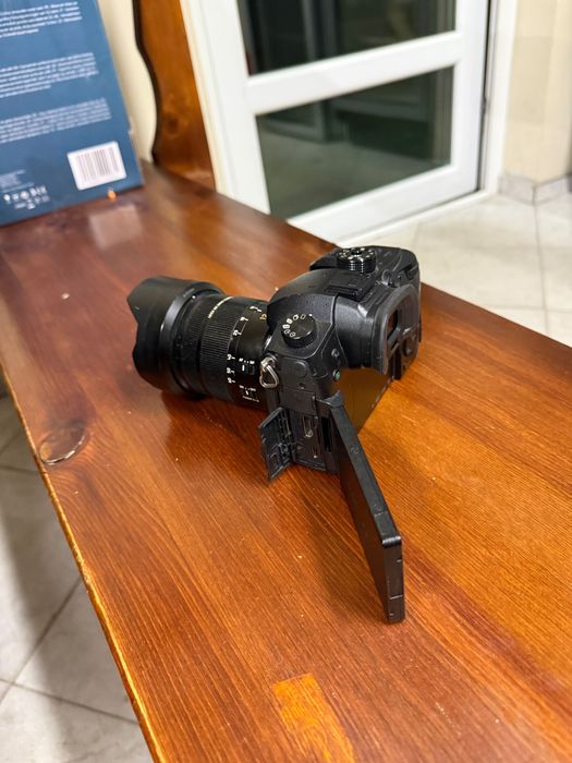 Panasonic Lumix gh5 12-60