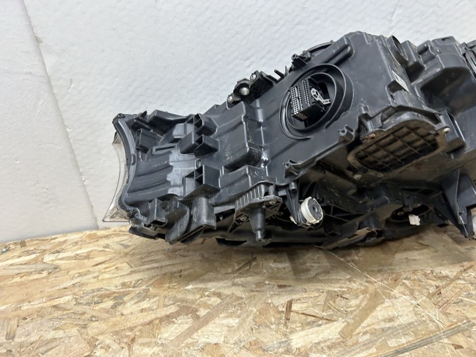 Far faruri Bmw G11 G12 seria 7 LASER dreapta 2015-2018