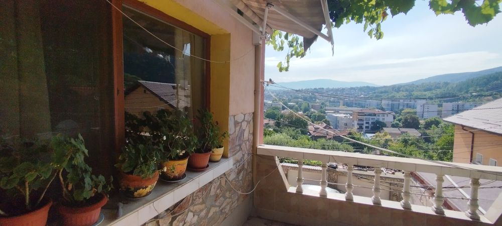 Продава се Етаж от къща в Перник, Варош - 80 кв.м за 788 €/кв.м - Снимка #15