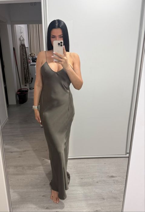 Rochii Zara  90 lei bucata