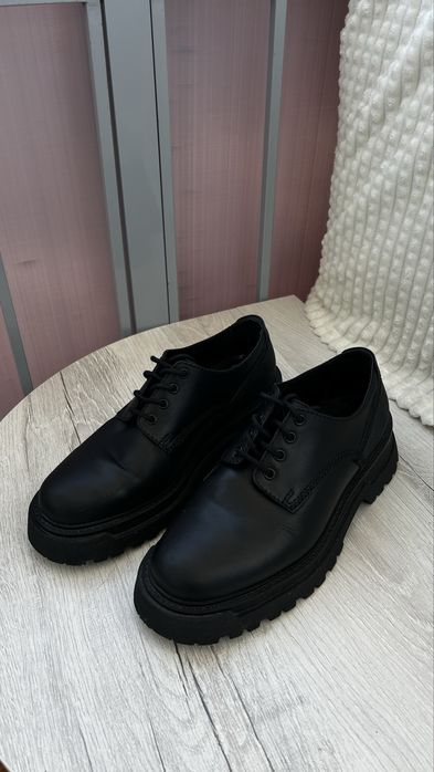 Zara Туфли черные 44