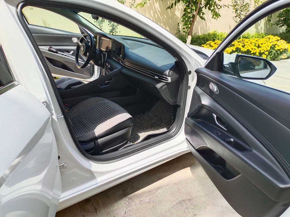 HYUNDAI элантра сотилади