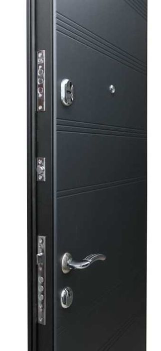 Usa intrare apartament Koln