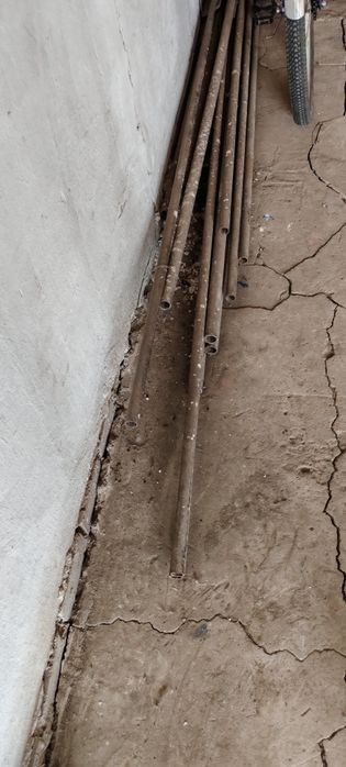 Продаётся трубы диаметр 25,20,15 метр.