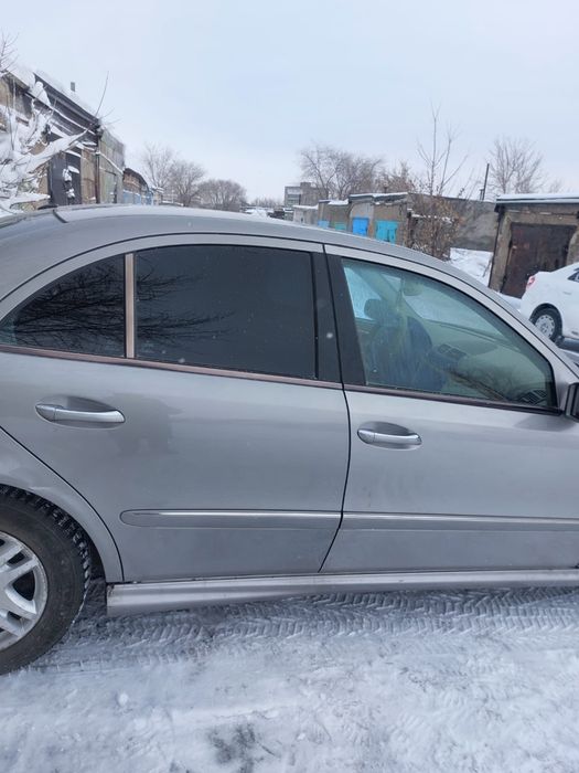 Mercedes-Benz 320, 2006 года.