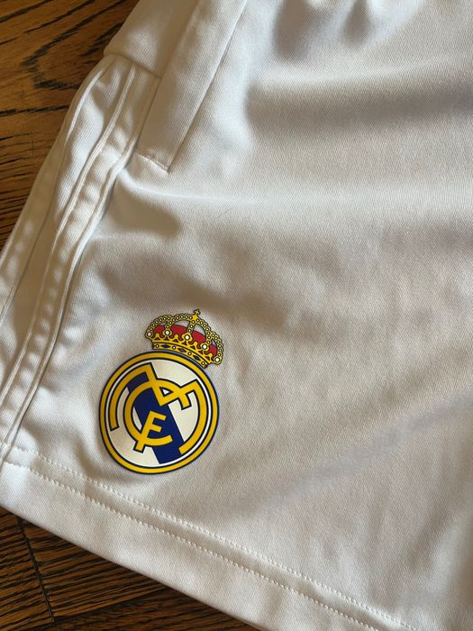 Футболен екип на Реал Мадрид, 11-12 години/152 см