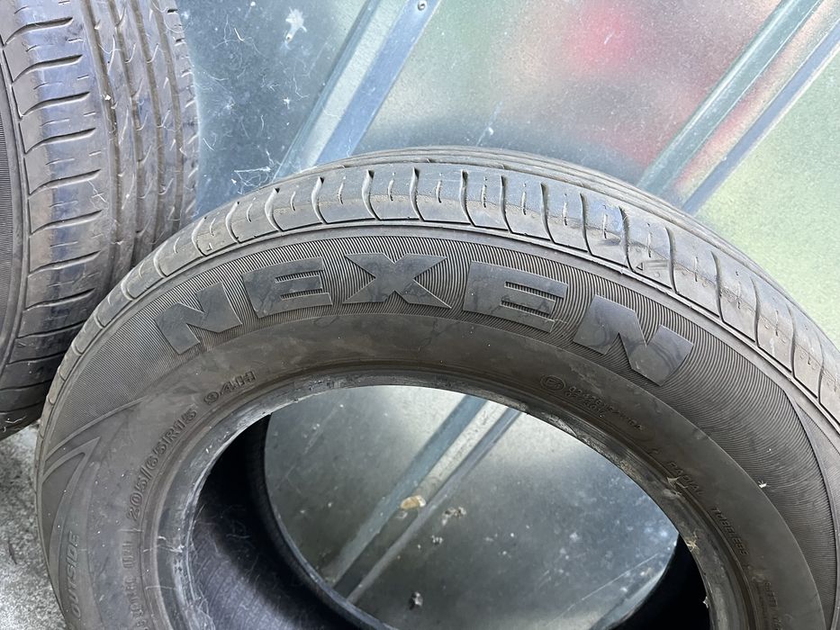 Автомобилни гуми 205/65R15