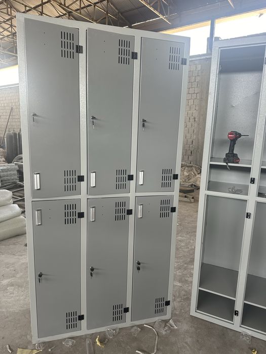 Шкаф для раздевалки