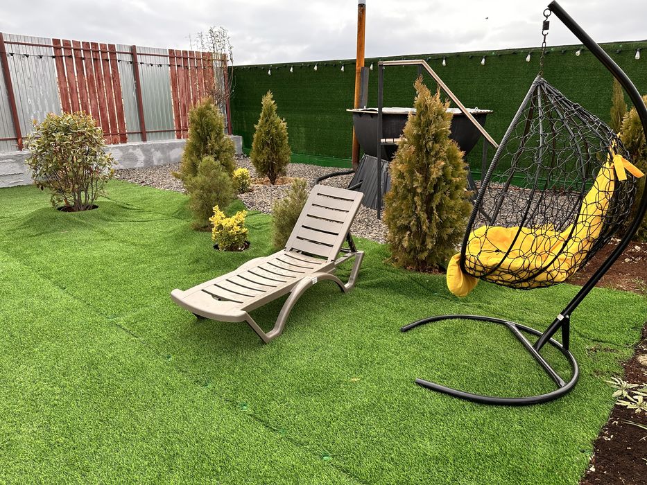 Продаются лежаки