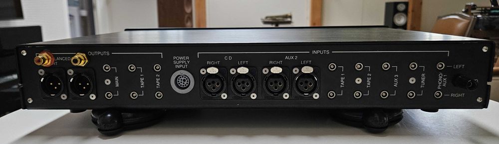 Preamplificator Mark Levinson ML 28