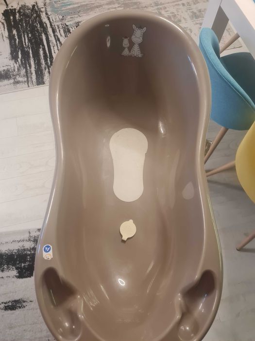 Детско корито със стойка