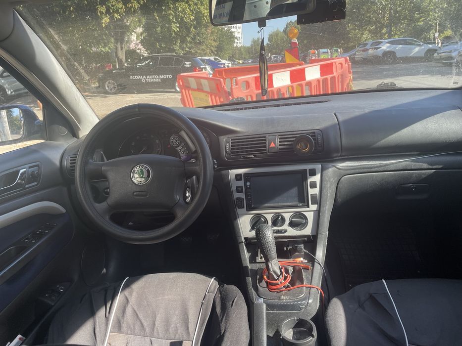 SKODA Superb 2002 — imagine 3