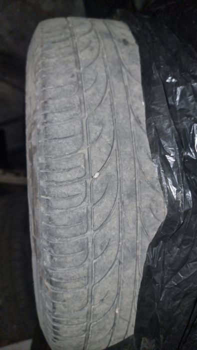 Продаю комплект дисков с шинами R15