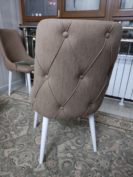 Продам стулья 6 единиц