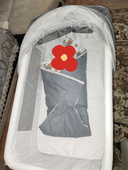 Продам     манеж