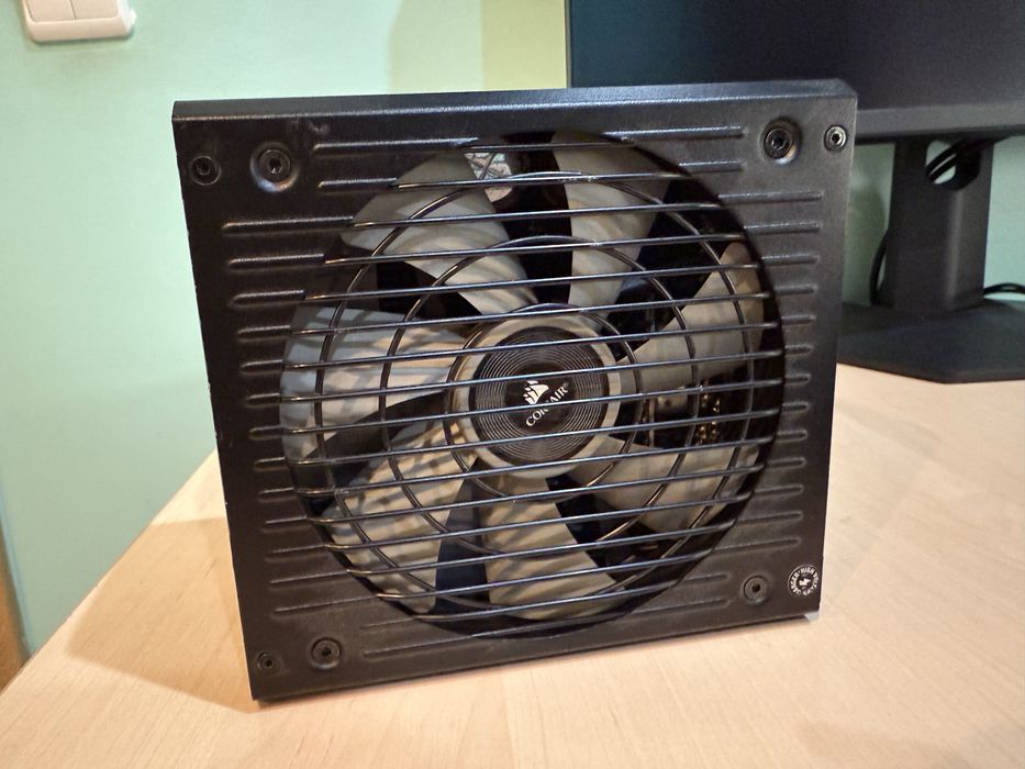 Sursa modulara Corsair RM850x