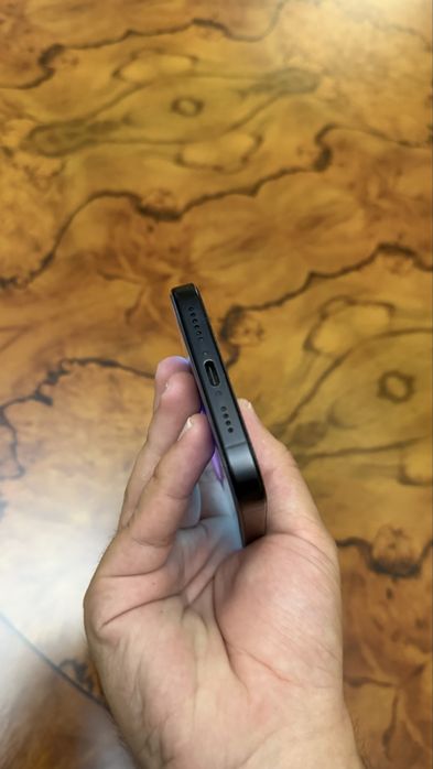 Iphone 16 pro max black
