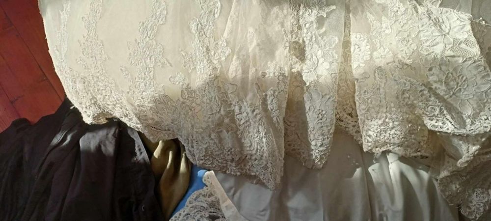 Rochie mireasa ivory, cu trena