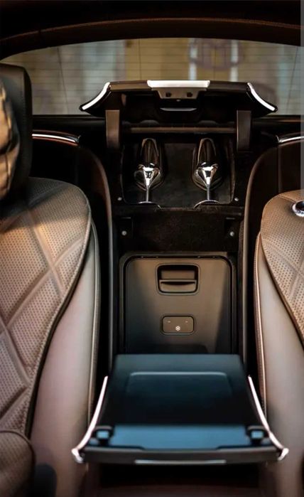 Mercedes-Maybach.Сребърни чаши,за Шампанско./200ml-Height-19"02sm/