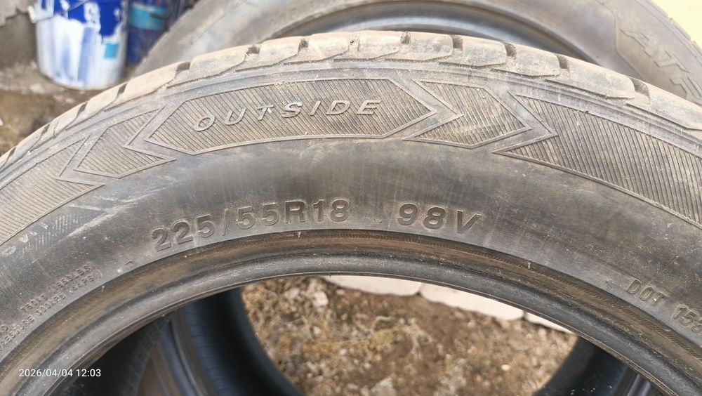 Продам два балона резины R18