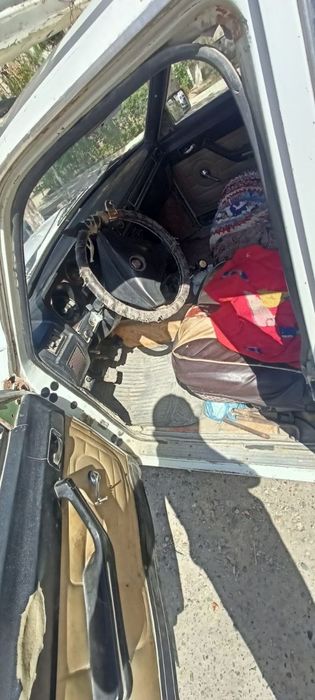 gaz 24 1991yil  slonda shi yoq gaz balon bor 100 holati narmalni