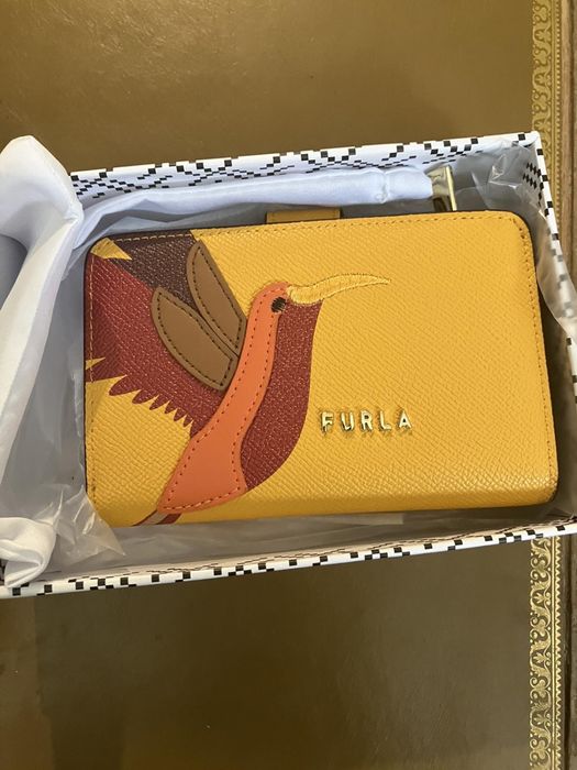 Портмонета FURLA BABYLON.С кутия,етикети, всичко от до! Няколко модела
