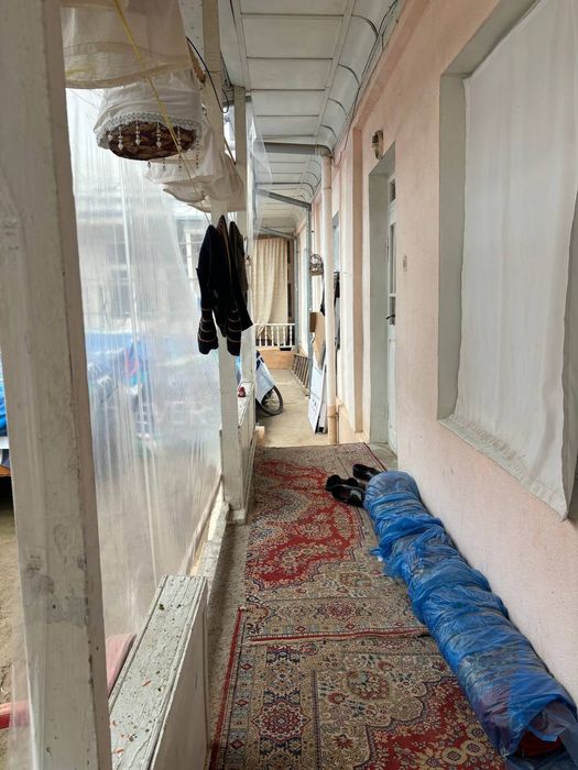 Uy srochna sotiladi qazi mahalla
