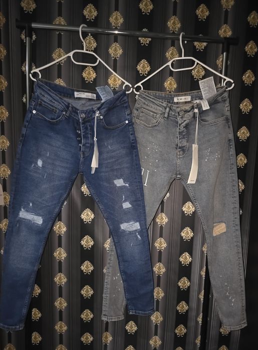 Blugi albastri reducere Off white / Nu amiri