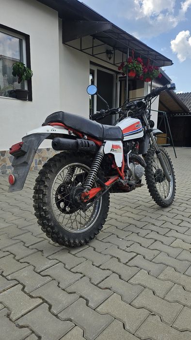 Vand motocicleta de teren