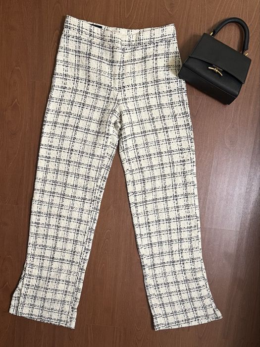 Бял панталон букле Zara