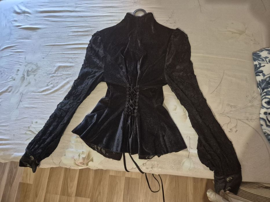 Gothic официална блуза