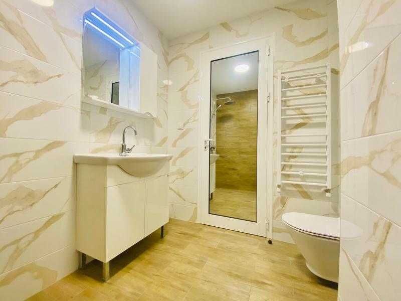 Продава се Тристаен апартамент в София, Овча купел - 95 кв.м за 3 €/кв.м - Снимка #1
