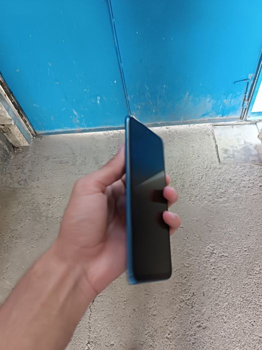Redmi not 10s 64/4 yaxshi holatda