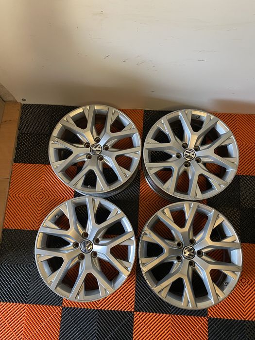 Jante originale Volkswagen passat alltrack , Arteon pe 18