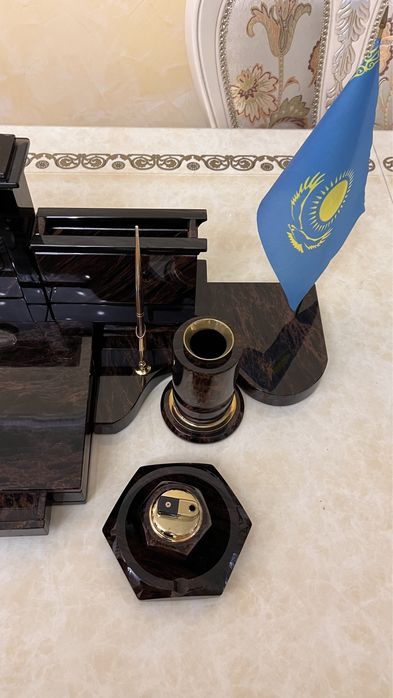 Настольный органайзер для руководителя