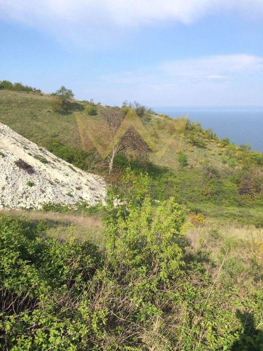 Парцел в Варна, област-гр.Бяла площ 639 цена 20000