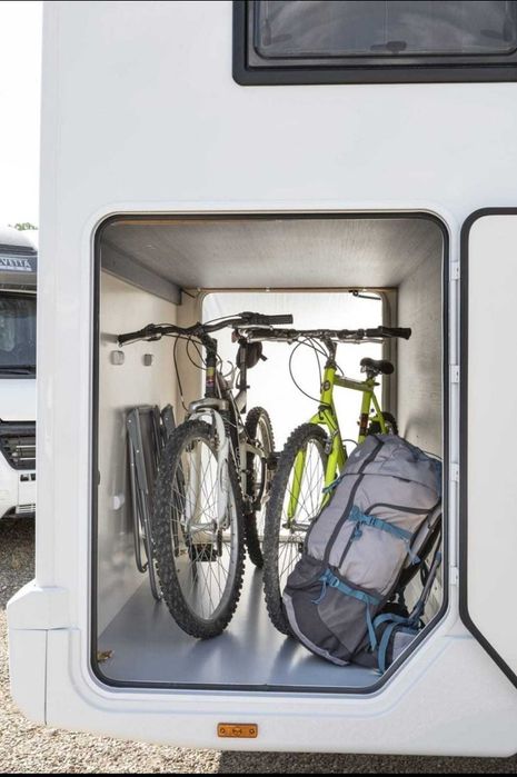 Inchiriere Autorulota de lux Ford Roller Team,Automatic 2024