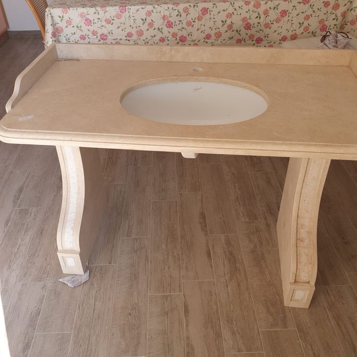 Chiuveta din marmura pentru baie