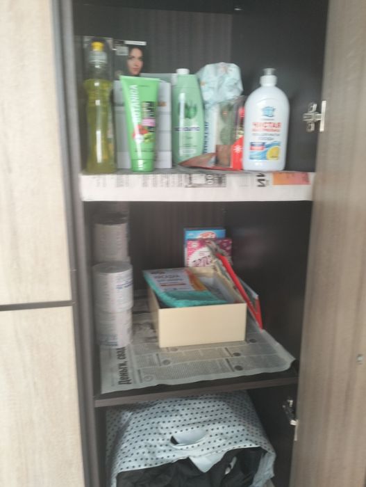 Продам шкаф для одежды, тумбу